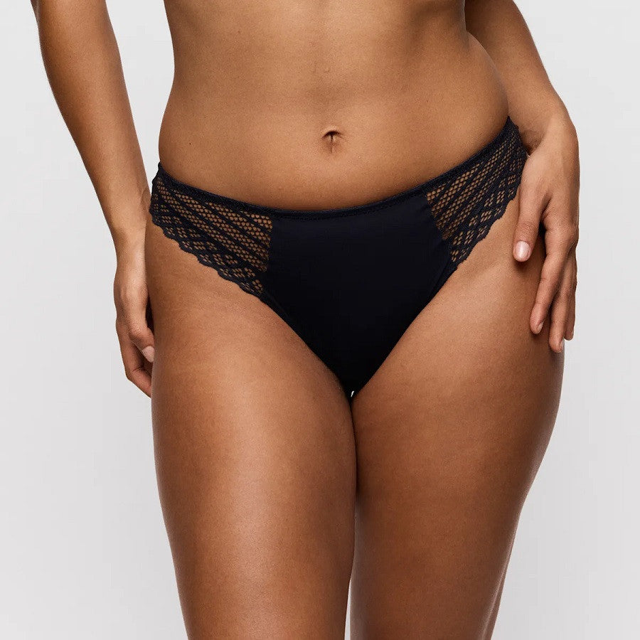 braguita de corte tanga, twist side de primadonna twist.