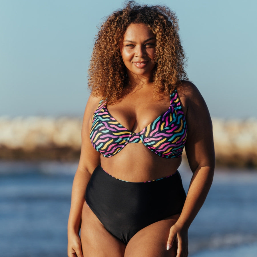 Copa bikini reductora estampada de singular swim.