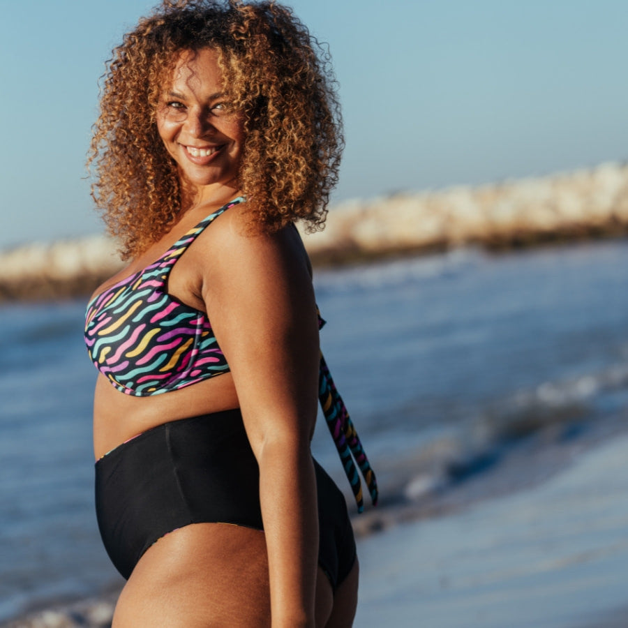 Copa bikini reductora estampada de singular swim.