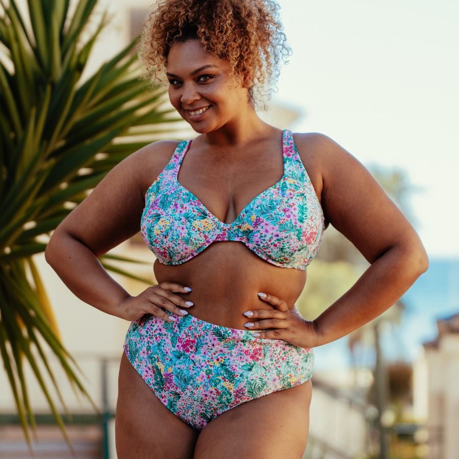 Copa bikini super reductora, singular swim.