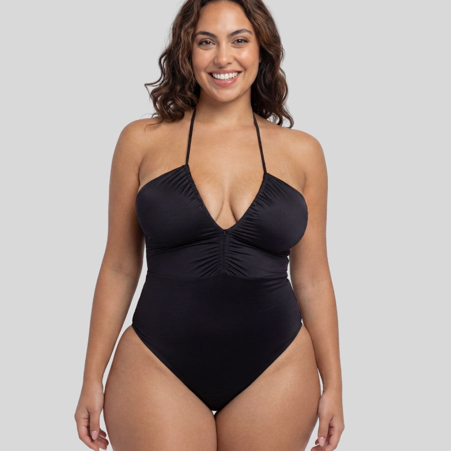 Bañador escote en V y halter sin aros, Katam de dorina.