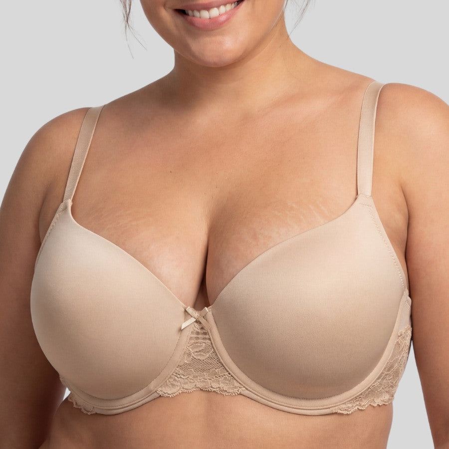 sujetador gran capacidad con relleno fino, adele de dorina.