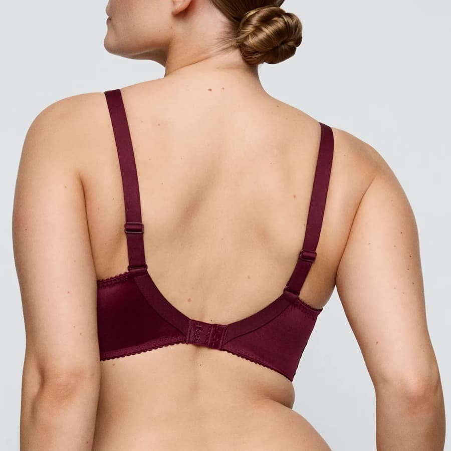 Bralette reductor medio relleno, salerno de primadonna.