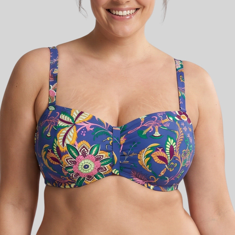 Conjunto bikini reductor, flowers of bali de rosa faia.