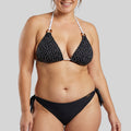 conjunto bikini triángulo lunares, sin aros de ysabel mora.