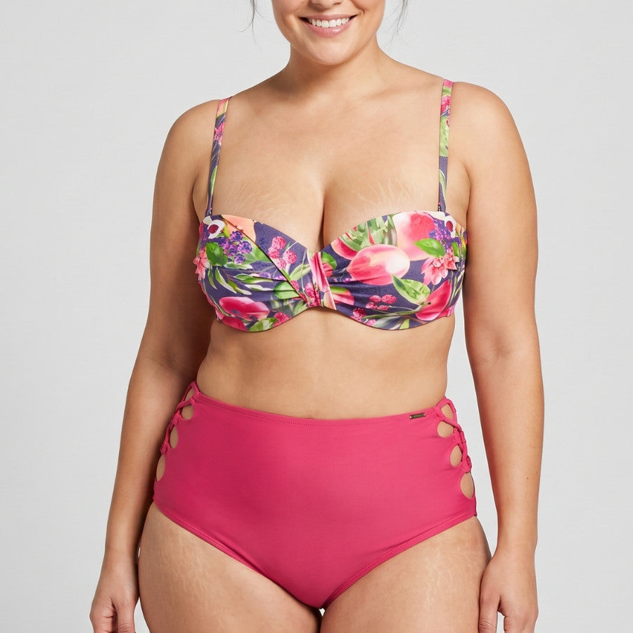 conjunto bikini sin tirantes frutas, copa c de ysabel mora.