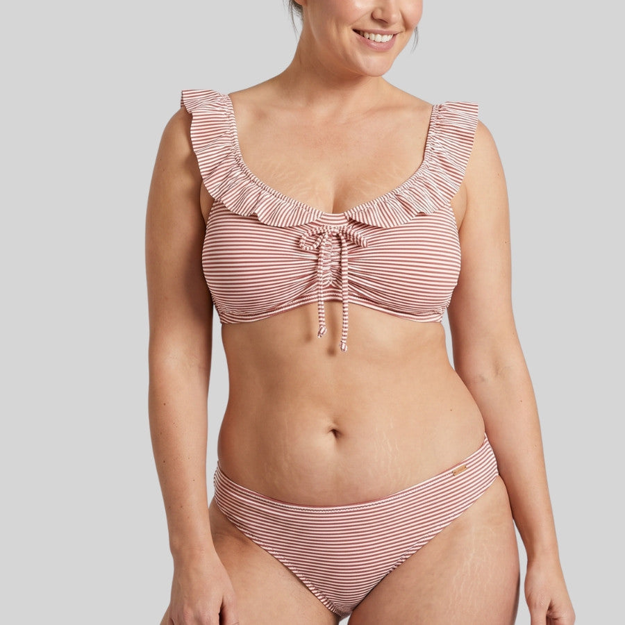 conjunto bikini de rayas sin aros, copa b de ysabel mora.