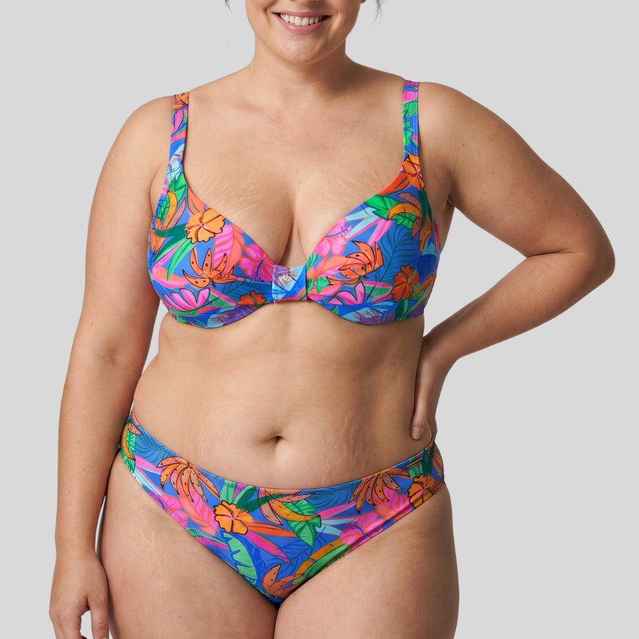 Conjunto bikini capacidad copa b, palms de ysabel mora.