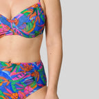 Conjunto bikini reductor copa c y d, palms de ysabel mora.