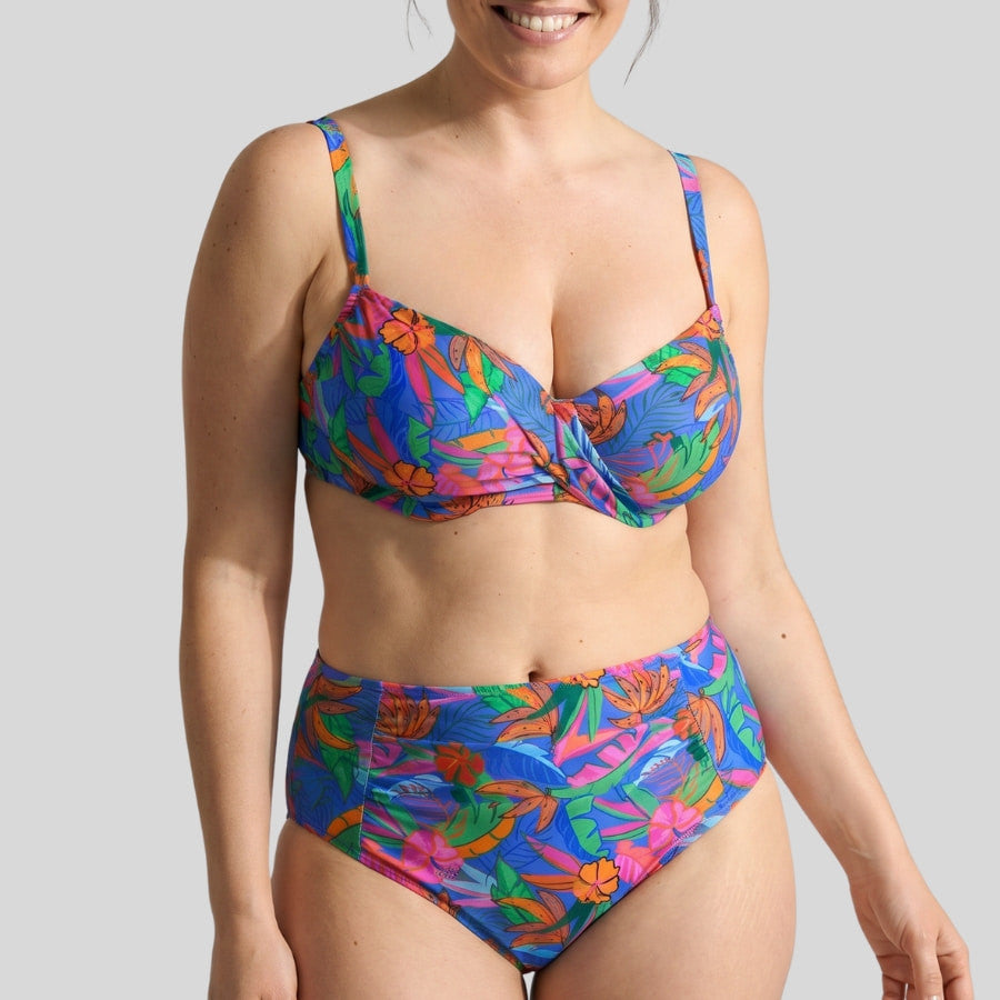 Conjunto bikini reductor copa c y d, palms de ysabel mora.