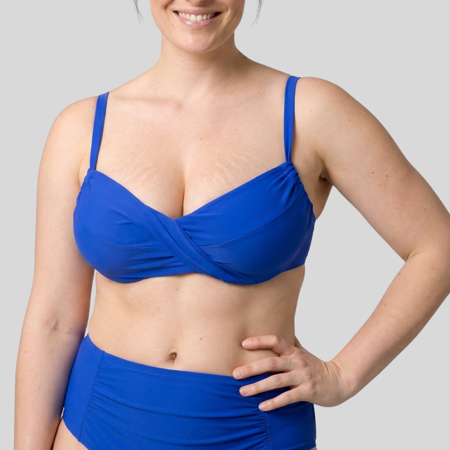 Conjunto bikini reductor copa d, palms de ysabel mora.