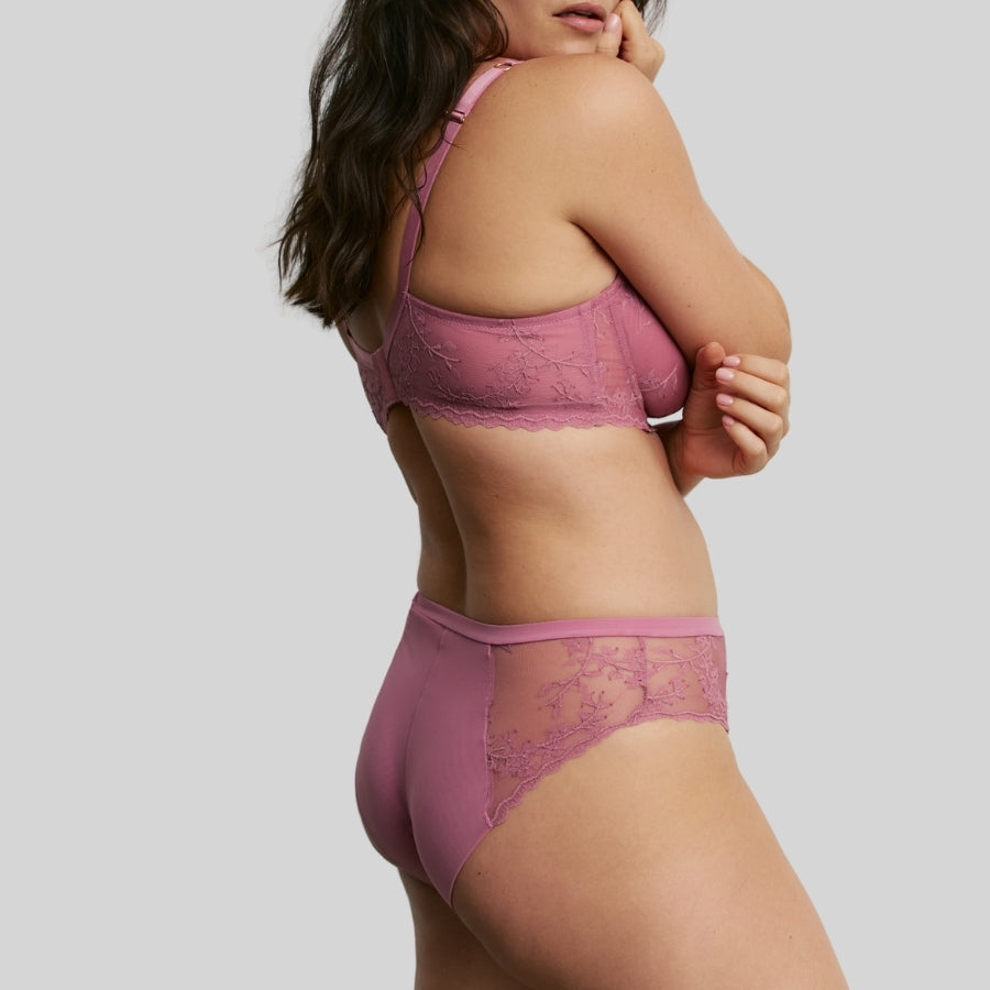 Conjunto de sujetador y braguita de talle alto de promise.