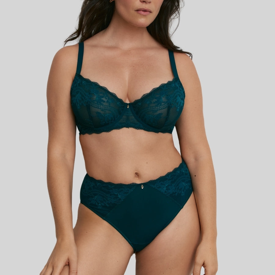 Conjunto de sujetador capacidad y braguita alta de promise.