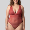 body super escotado de encaje sin aros, dune de dorina.
