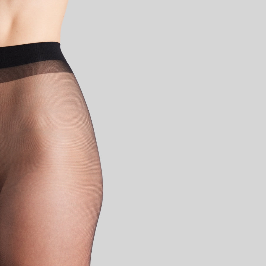 Panty sin dedos 10 Den ideal para sandalias de ysabel mora.