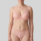 bralette encaje, aros y relleno, encaje geométrico. gisela. braguitas incluidas.