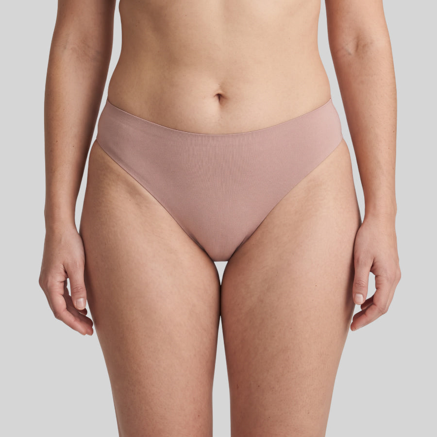 Braguita de corte tanga 100% invisible de ysabel mora.