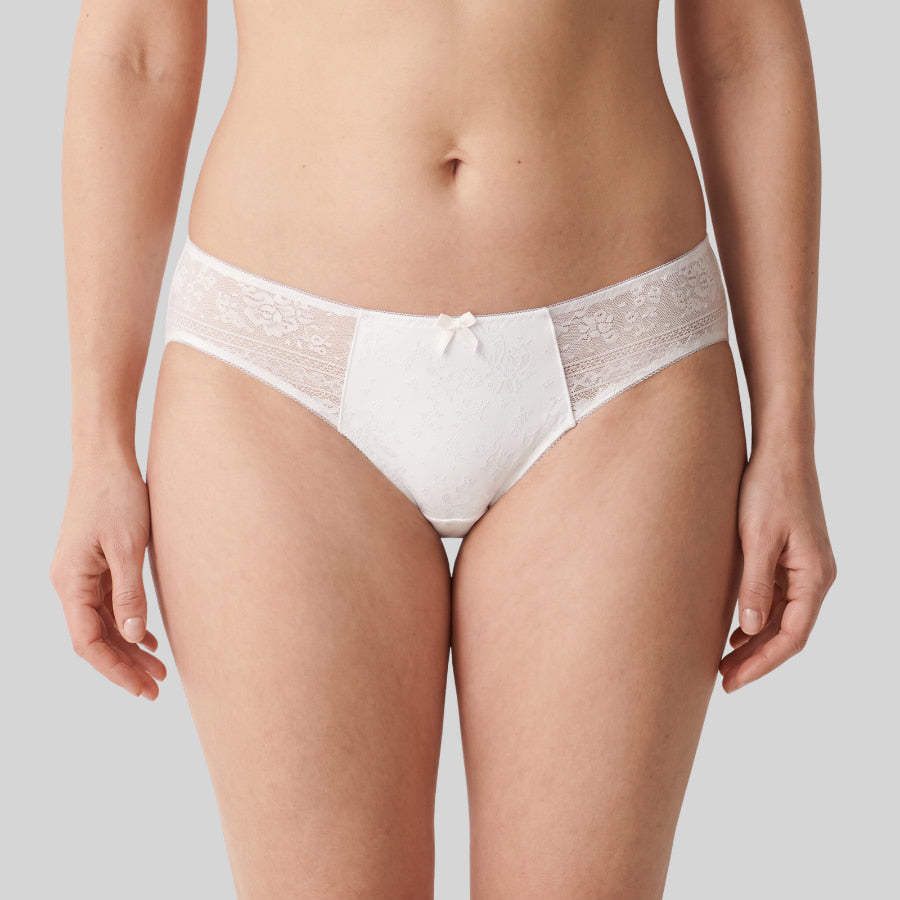 Braguita de corte midi encaje, fleur de rosa faia.