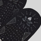 Calcetines antideslizantes para yoga y pilates de ysabel mora.