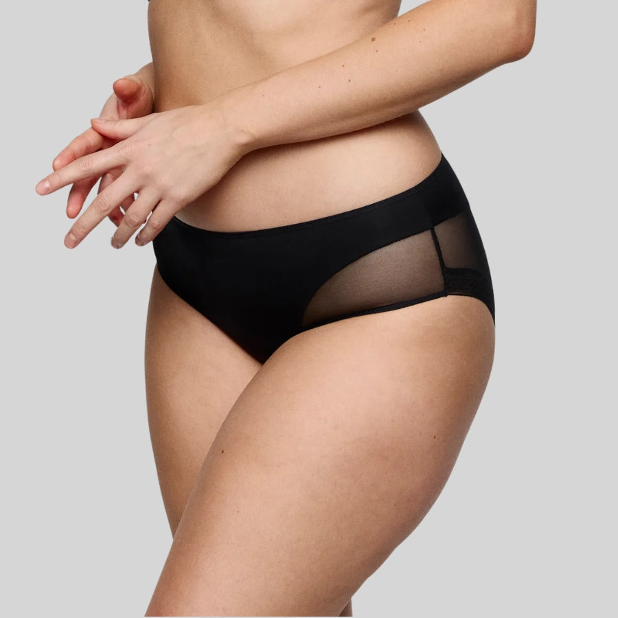 Braguita de talle alto, sheary de primadonna twist.