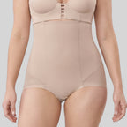 Faja braga de compresión fuerte, levanta glúteos de leonisa.