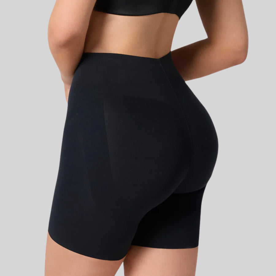 Culotte invisible de control en abdomen y muslos de leonisa.